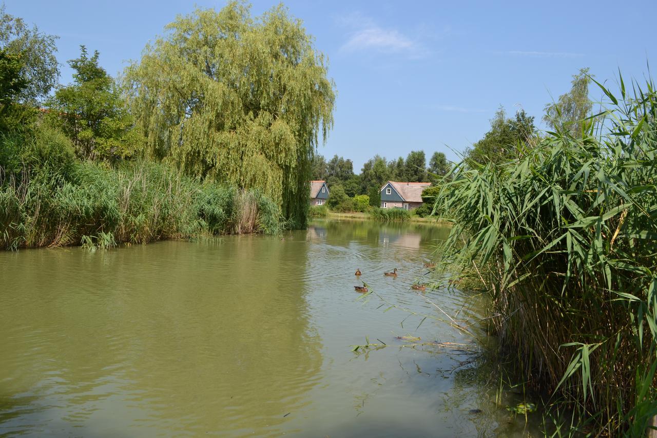 Villapark De Weerribben Paasloo Exterior foto